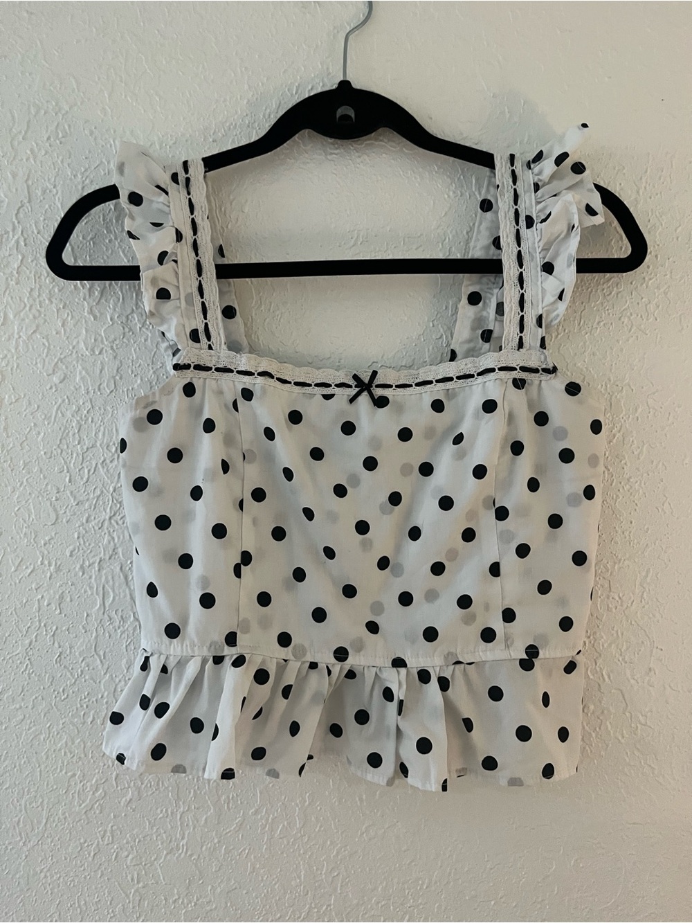 Lotus & Lavender Sleeveless White Polka Dot Ruffle Hem Ruched Peplum Crop Top